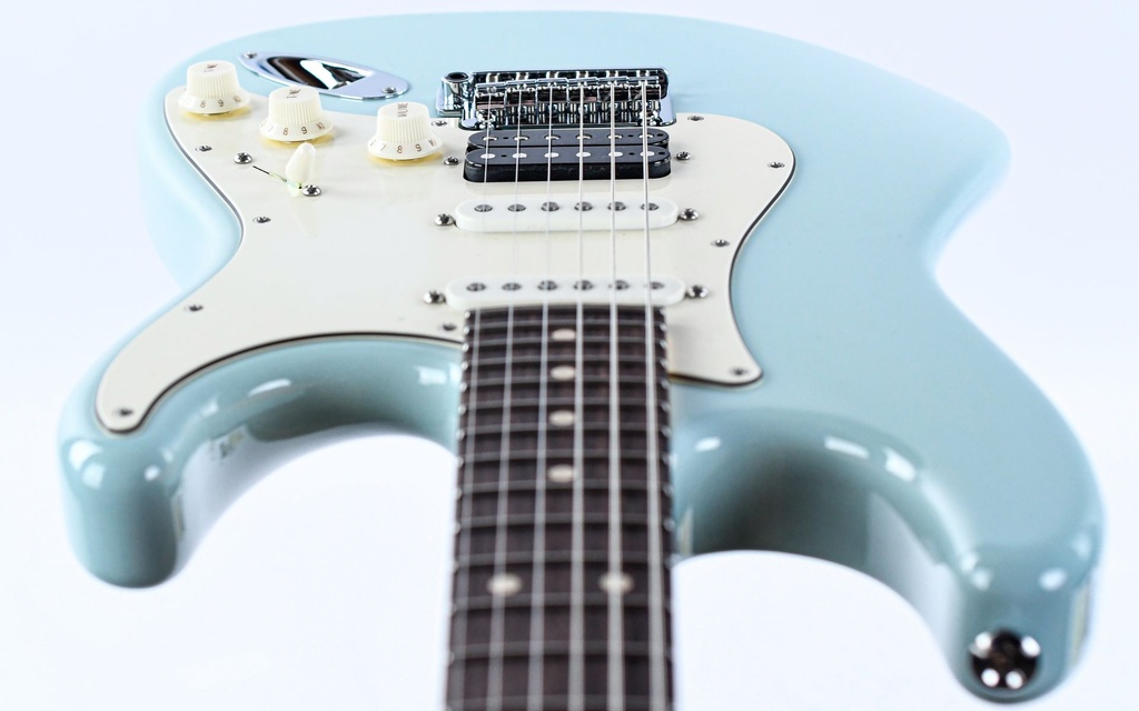 Suhr Classic S Antique Sonic Blue | The Fellowship of Acoustics